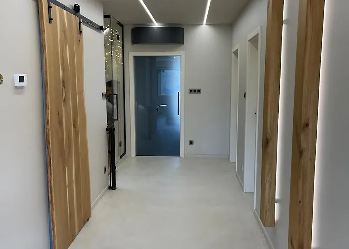 U Nás Doma V Lužicích Villa
